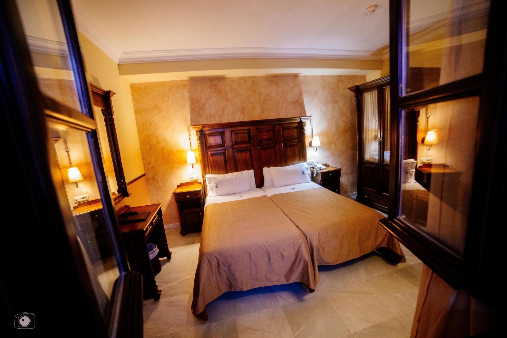 Hotel Posada De Vallina By Mira Kordoba Bagian luar foto