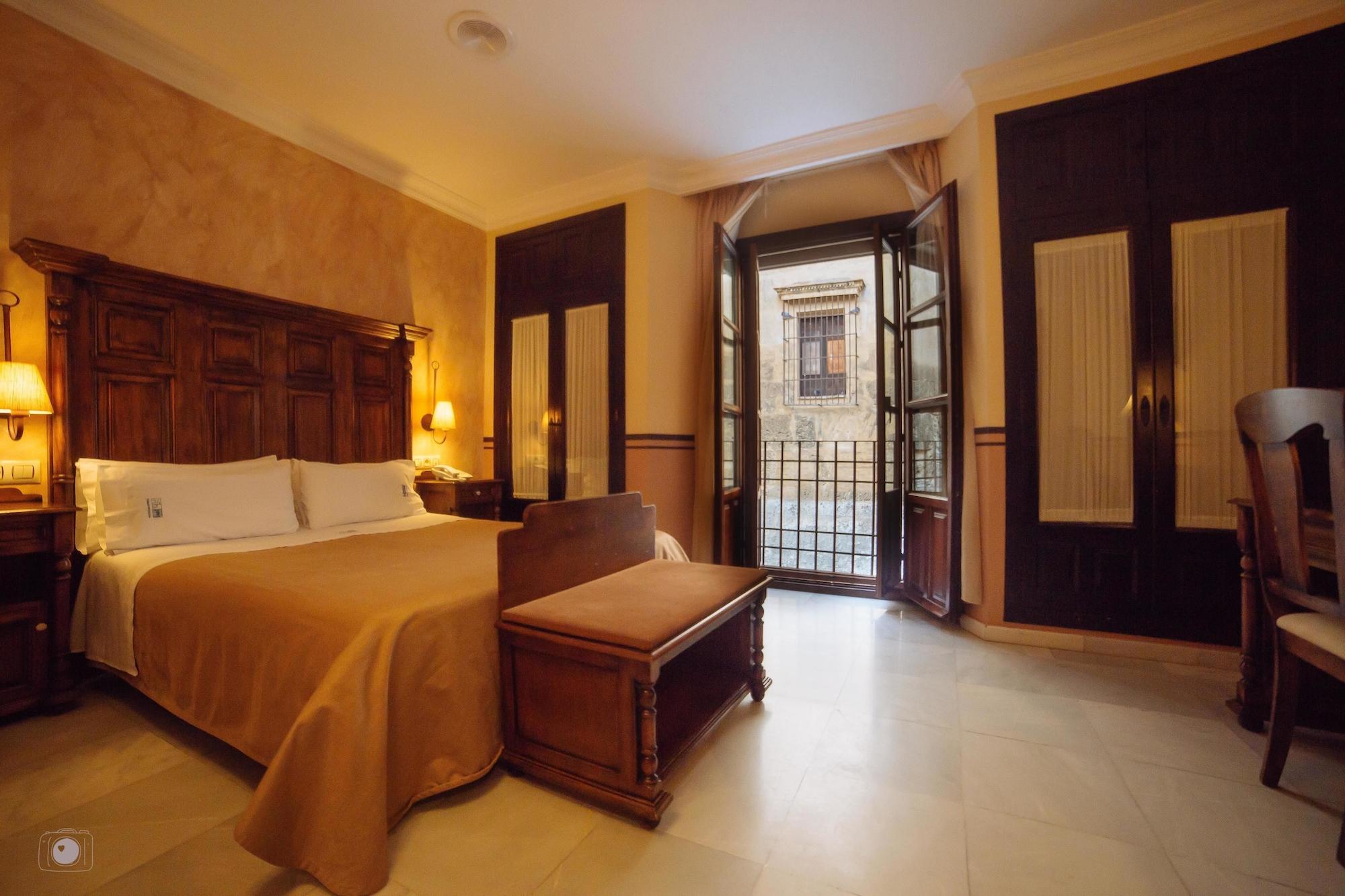 Hotel Posada De Vallina By Mira Kordoba Bagian luar foto