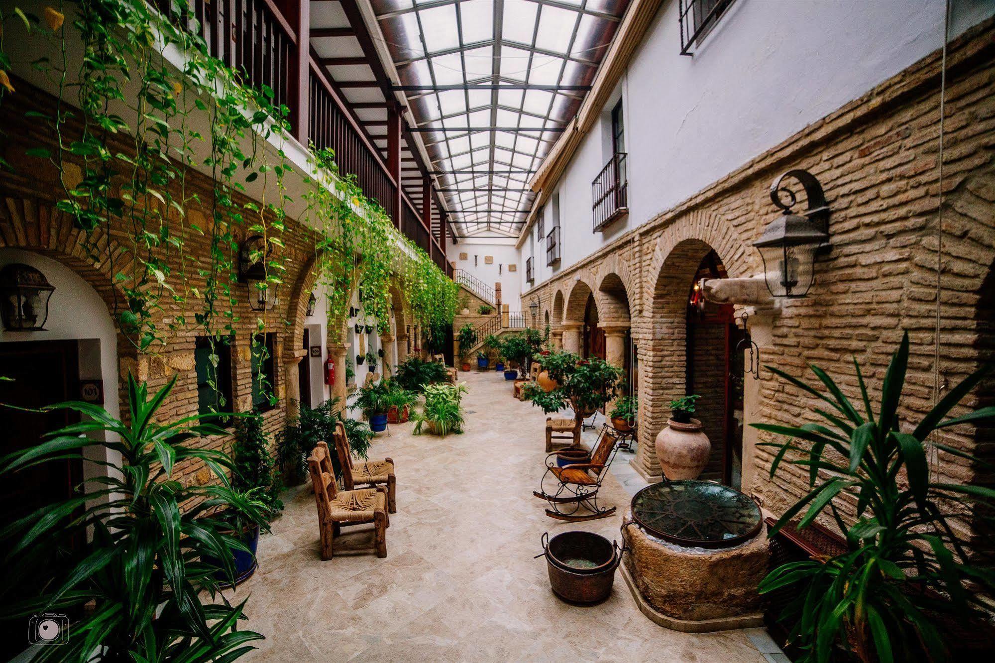 Hotel Posada De Vallina By Mira Kordoba Bagian luar foto